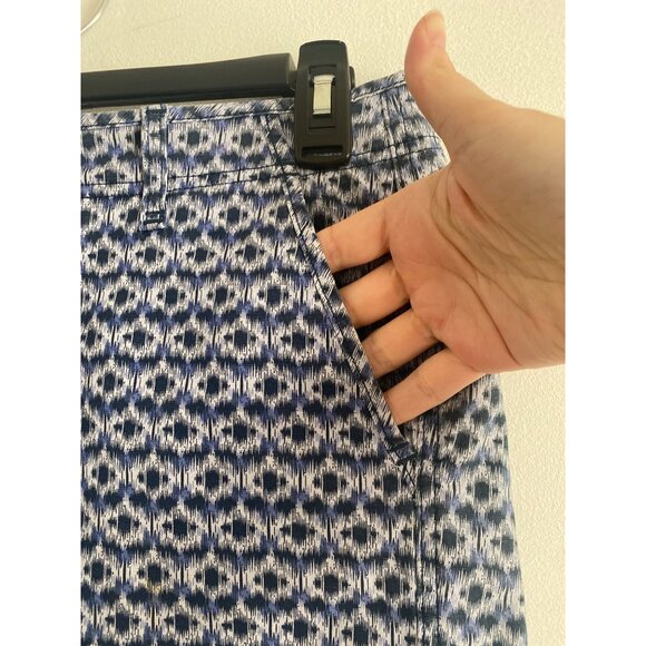 Eddie Bauer Women’s Blue Patterned Cotton Blend Shorts Size 4 - Picture 4 of 5